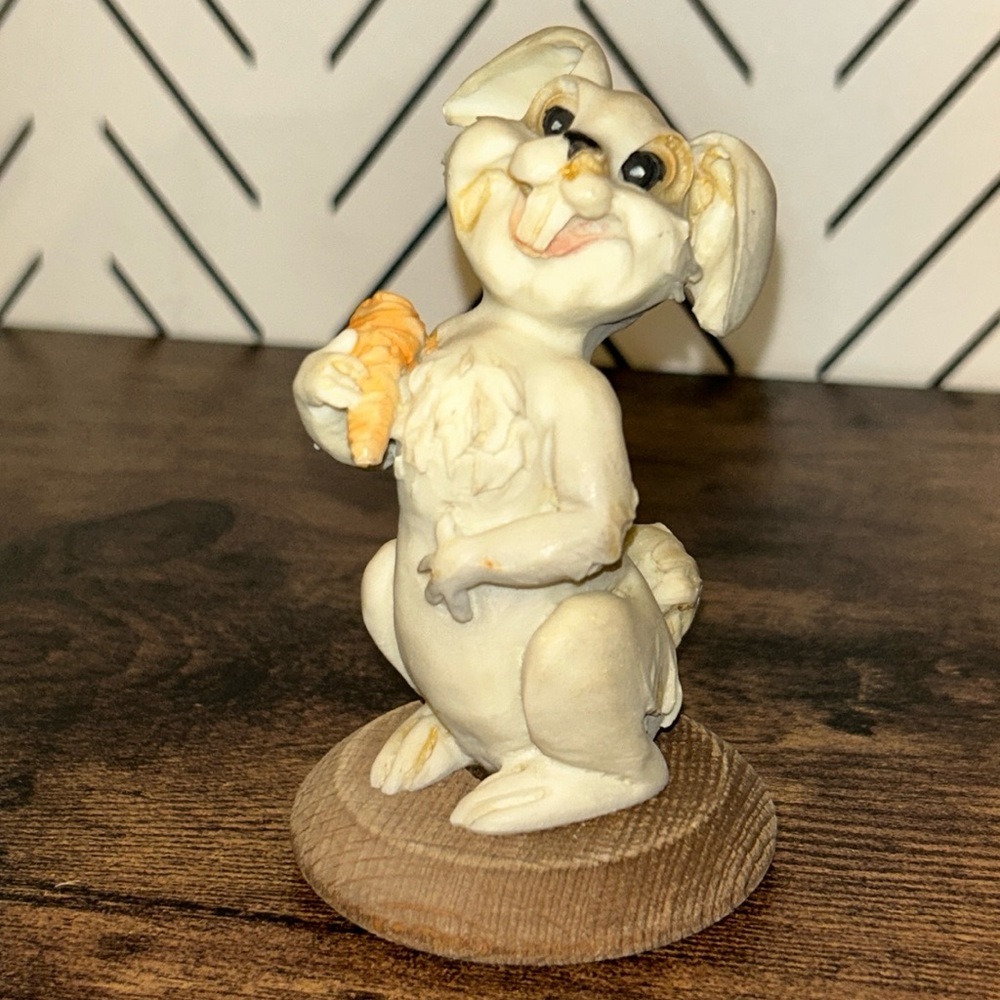 Vintage Easter Rabbit Bunny Holding Carrot Figurine Wood Stand Mini 4” Spring